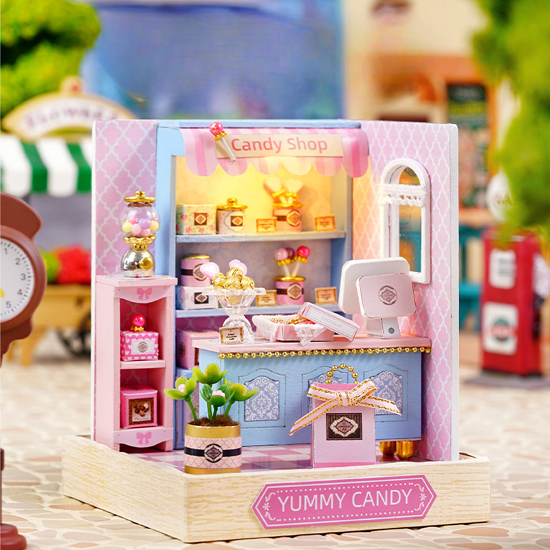 Funpuz Super Creator Miniature House - Delicious Candy