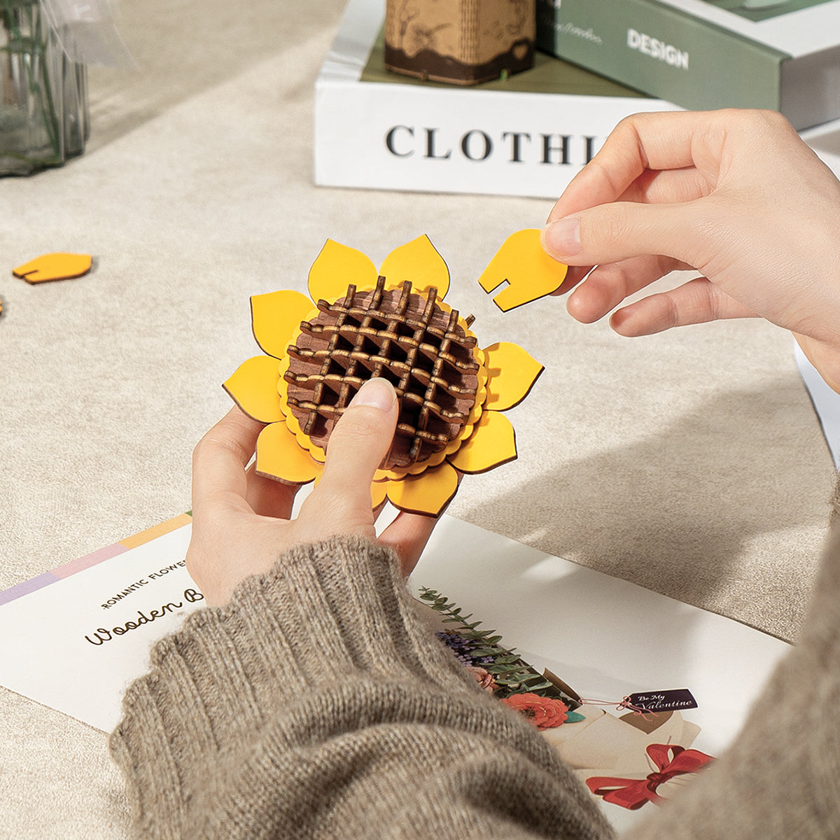 Funpuz 3D Wooden Puzzle - Wooden Flower Bouquet