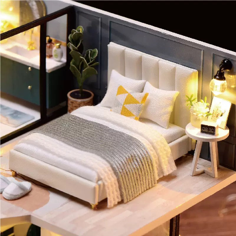 Funpuz A Life of Leisure DIY Miniature House